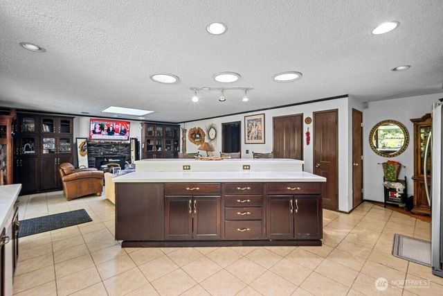 13412 54th Avenue W, Edmonds, WA 98026