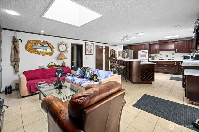 13412 54th Avenue W, Edmonds, WA 98026