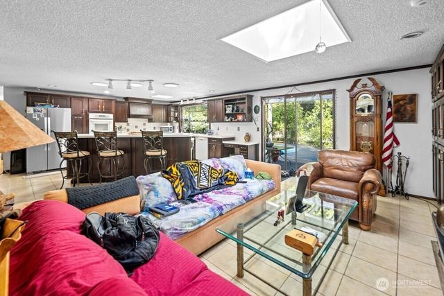 13412 54th Avenue W, Edmonds, WA 98026