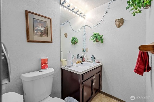 13412 54th Avenue W, Edmonds, WA 98026