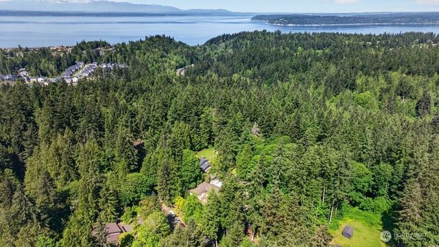 13412 54th Avenue W, Edmonds, WA 98026