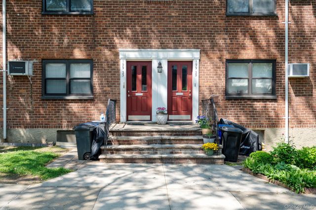 199-23 22 Ave 1-260, Whitestone, NY 11357