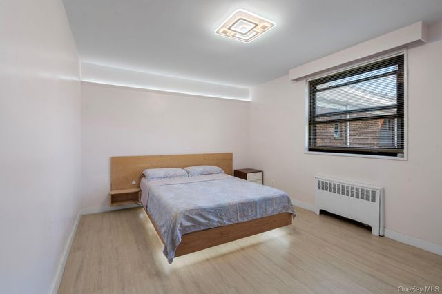 199-23 22 Ave 1-260, Whitestone, NY 11357