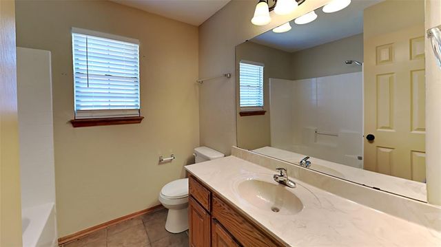 16409 Stoneview Drive, Oklahoma City, OK 73170