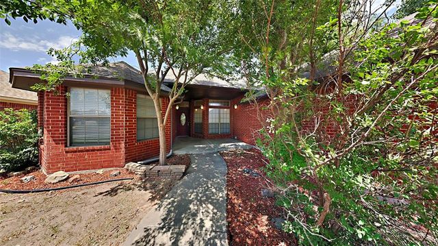 16409 Stoneview Drive, Oklahoma City, OK 73170