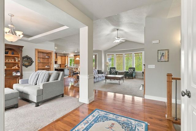 2304 W Rainier Ct, Spokane, WA 99208