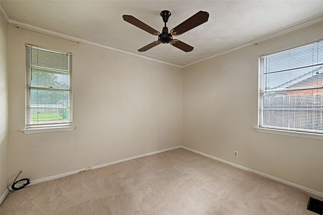 3705 Cranston Court E, Irving, TX 75062