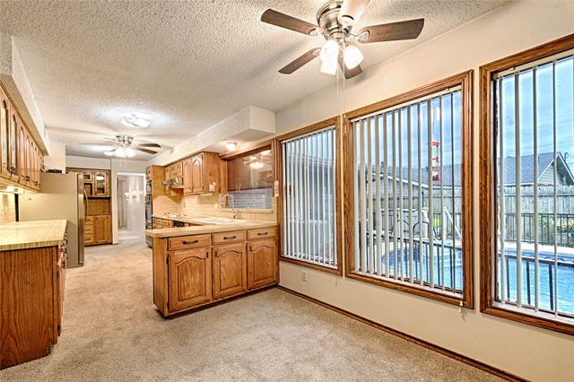 3705 Cranston Court E, Irving, TX 75062