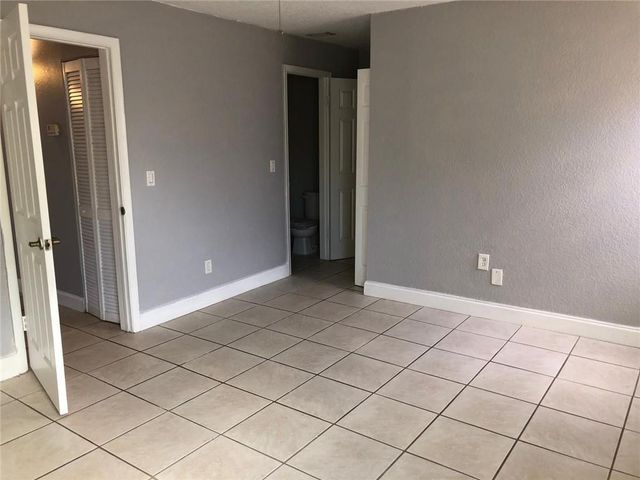 1801 Bayberry Drive 1801, Pembroke Pines, FL 33024