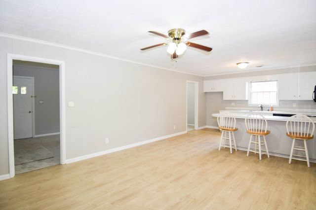 126 Glenn Ave, Gallatin, TN 37066