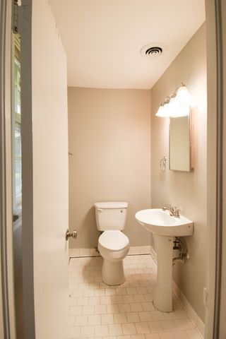 126 Glenn Ave, Gallatin, TN 37066