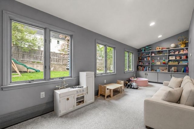60 Marilyn Rd, Milton, MA 02186