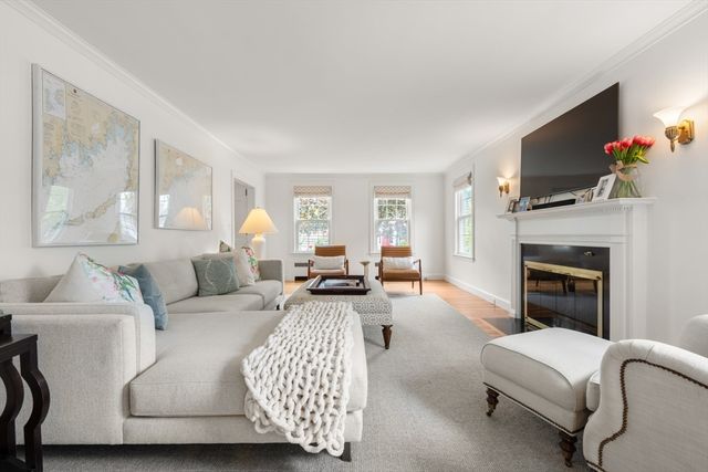 60 Marilyn Rd, Milton, MA 02186