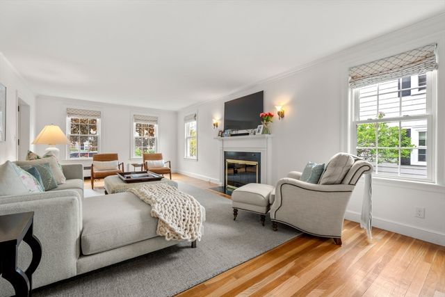60 Marilyn Rd, Milton, MA 02186