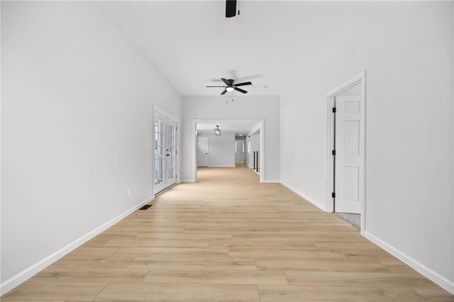 15 Aprille Lane, Rush, NY 14543