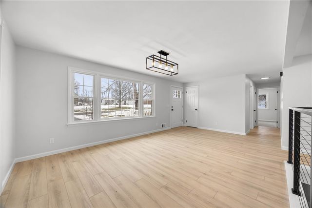 15 Aprille Lane, Rush, NY 14543