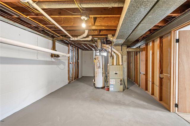 15 Aprille Lane, Rush, NY 14543