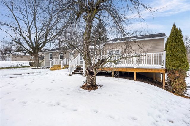 15 Aprille Lane, Rush, NY 14543