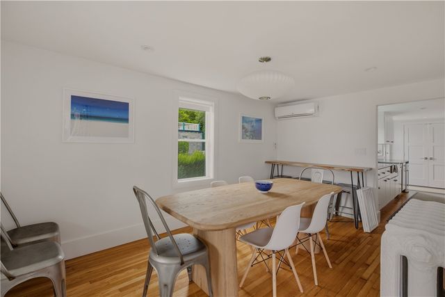 59 Houston Avenue, Newport, RI 02840