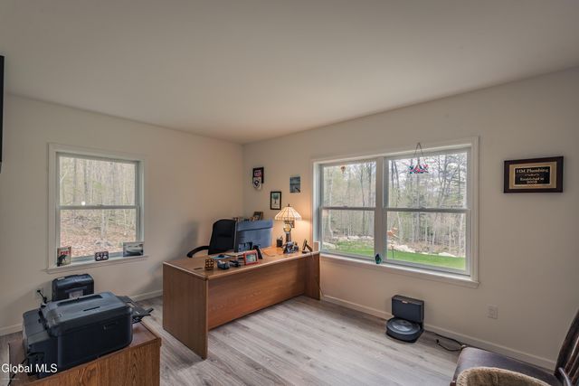 323 N Shore Rd Peck, Gloversville, NY 12078