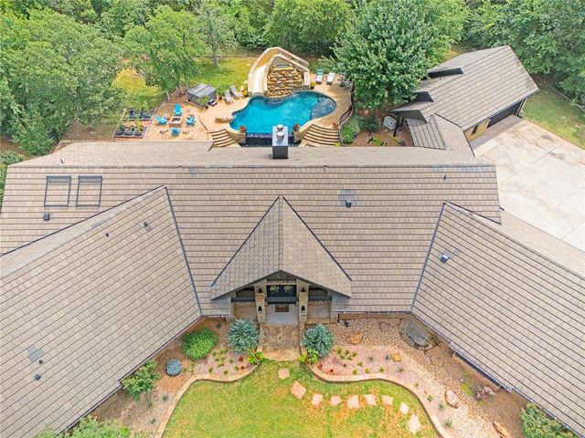1051 Rockland Ridge, Norman, OK 73026