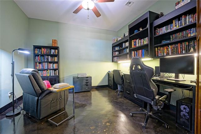 1051 Rockland Ridge, Norman, OK 73026
