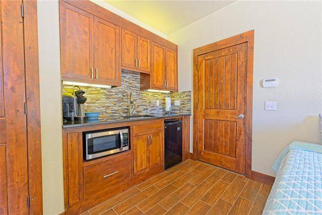 1051 Rockland Ridge, Norman, OK 73026