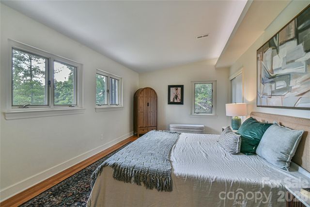 351 Windsor Road, Asheville, NC 28804