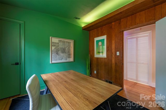 351 Windsor Road, Asheville, NC 28804