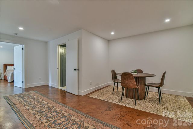351 Windsor Road, Asheville, NC 28804