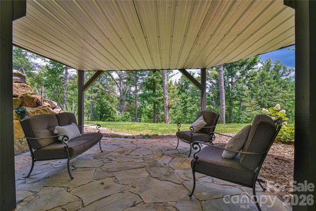351 Windsor Road, Asheville, NC 28804