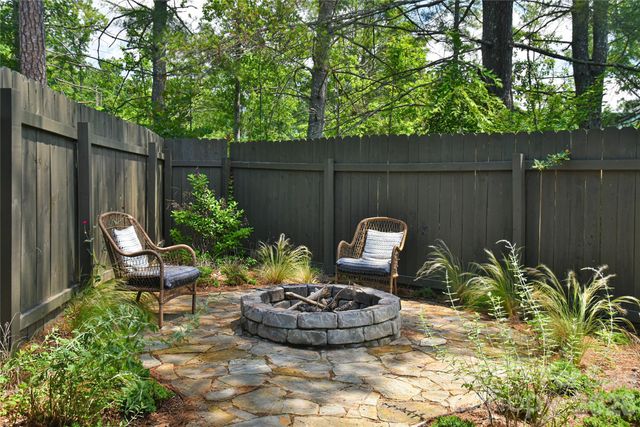 351 Windsor Road, Asheville, NC 28804