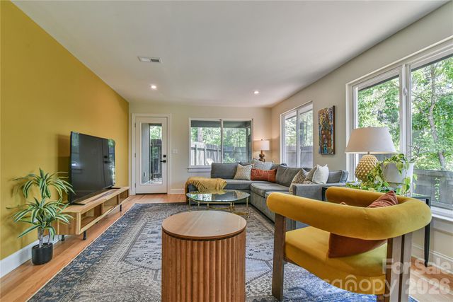 351 Windsor Road, Asheville, NC 28804