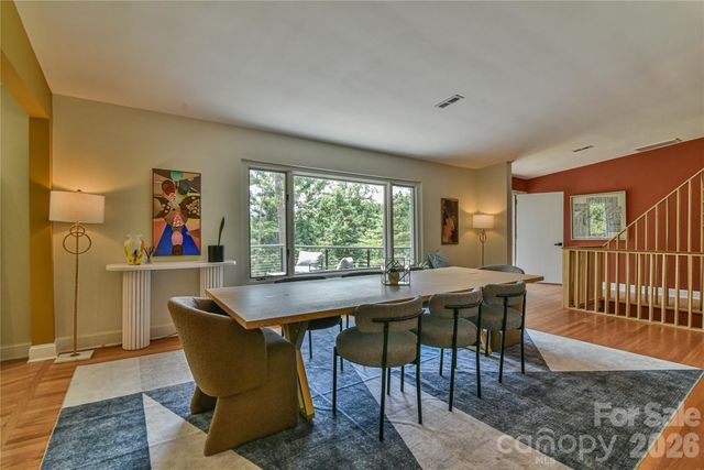 351 Windsor Road, Asheville, NC 28804
