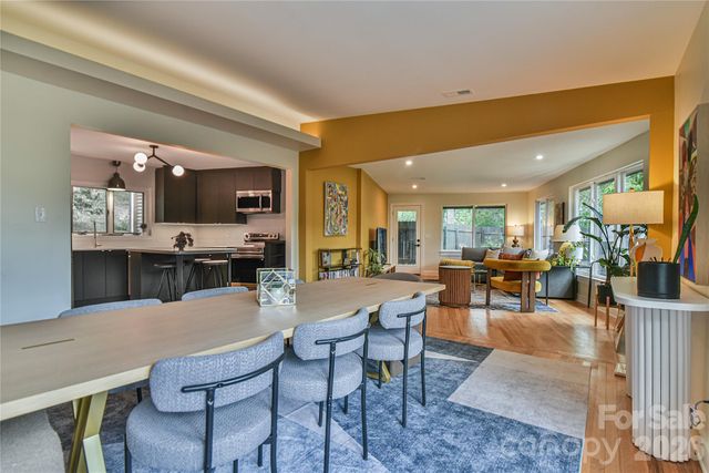 351 Windsor Road, Asheville, NC 28804