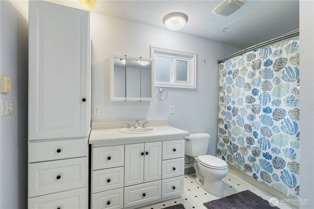 5601 106th Street E, Puyallup, WA 98373