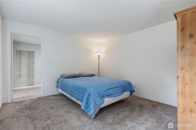 5601 106th Street E, Puyallup, WA 98373
