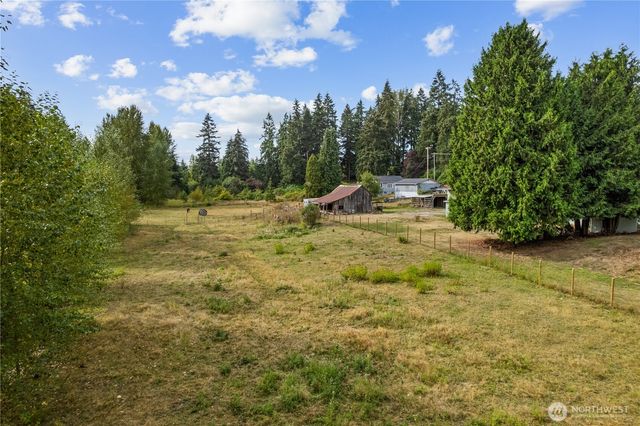 5601 106th Street E, Puyallup, WA 98373