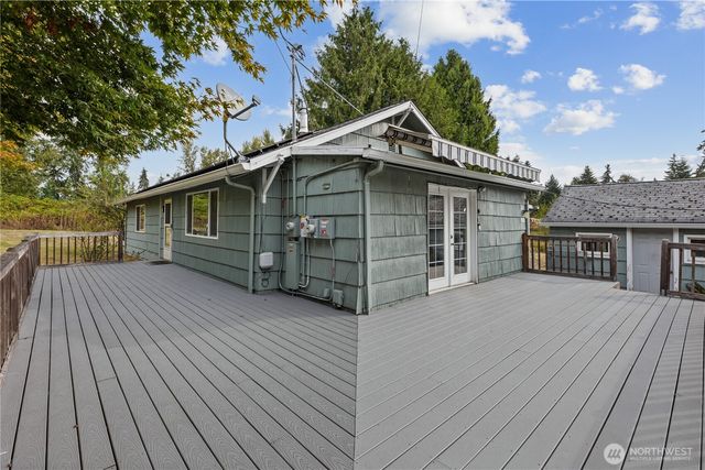 5601 106th Street E, Puyallup, WA 98373