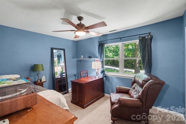 1419 Parkside Drive, Wesley Chapel, NC 28110