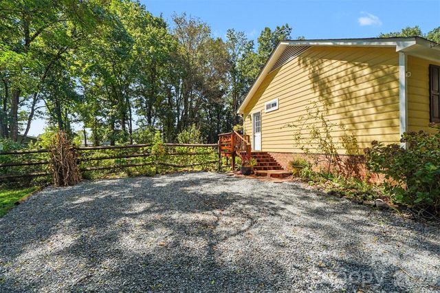 1419 Parkside Drive, Wesley Chapel, NC 28110