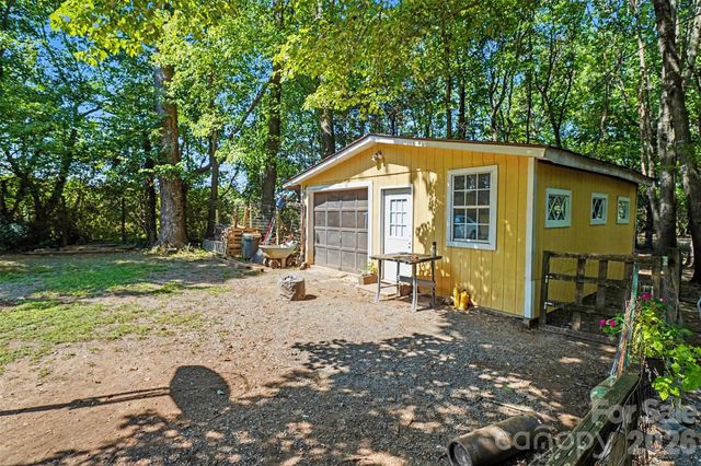1419 Parkside Drive, Wesley Chapel, NC 28110
