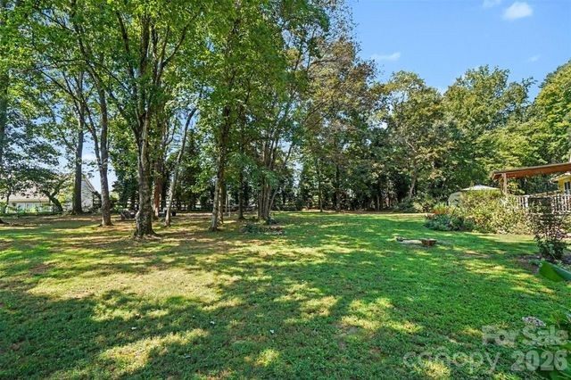 1419 Parkside Drive, Wesley Chapel, NC 28110