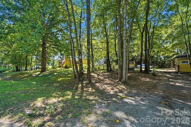 1419 Parkside Drive, Wesley Chapel, NC 28110