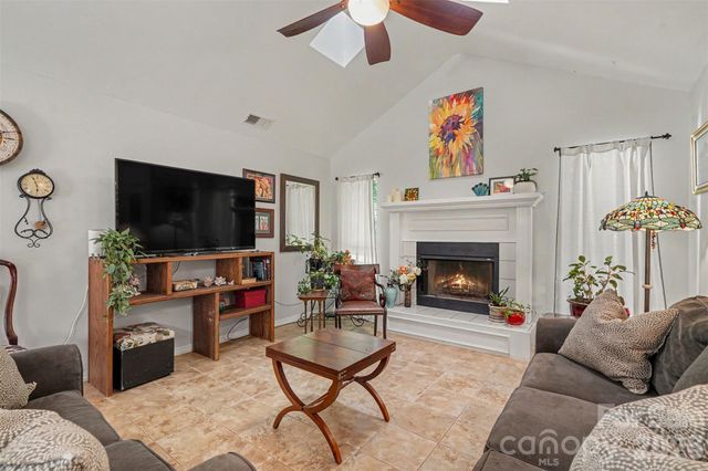 1419 Parkside Drive, Wesley Chapel, NC 28110