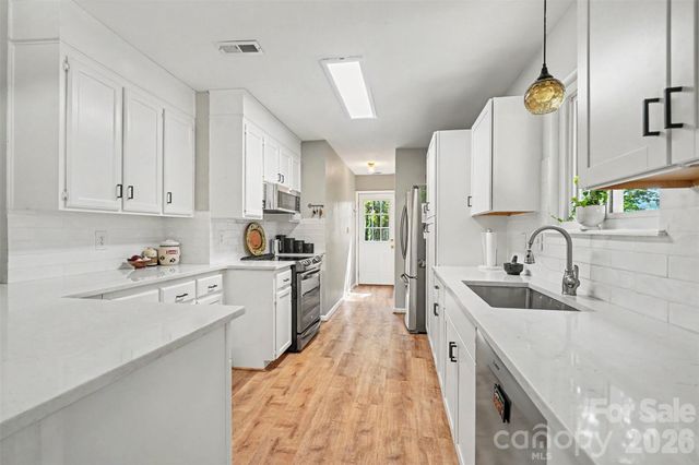 1419 Parkside Drive, Wesley Chapel, NC 28110