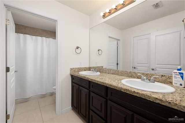 3914 Revilla Street, Edinburg, TX 78542