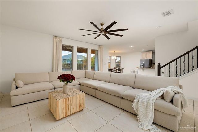 3914 Revilla Street, Edinburg, TX 78542