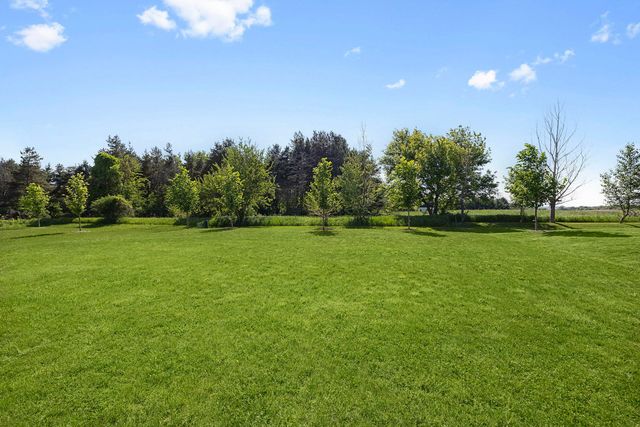 1370 Highbrook Avenue, Hampshire, IL 60140