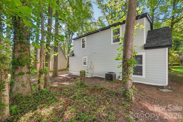5414 Leaford Court, Charlotte, NC 28227